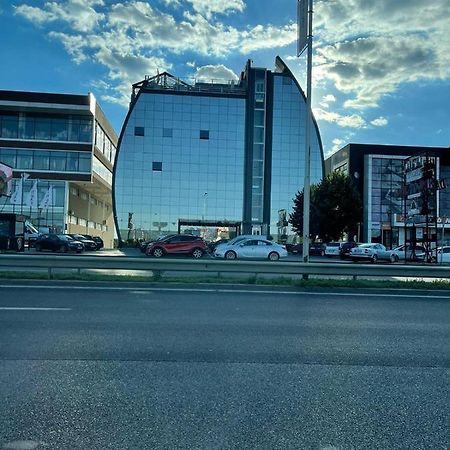 Apartamento Cedartree Prishtina Pristina Exterior foto
