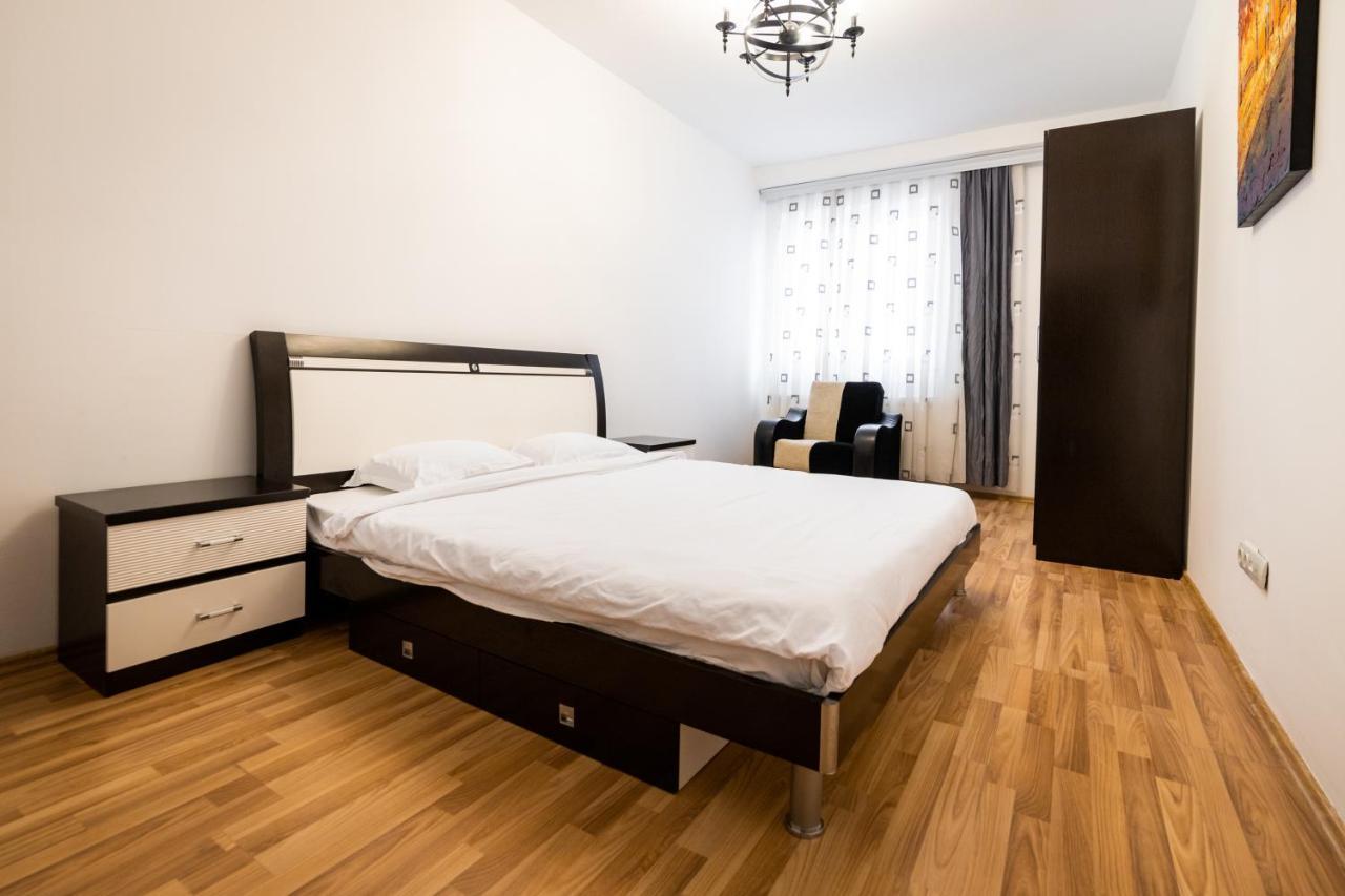 Apartamento Cedartree Prishtina Pristina Exterior foto