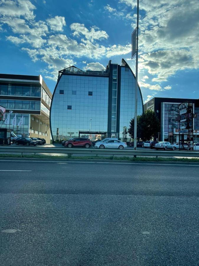 Apartamento Cedartree Prishtina Pristina Exterior foto